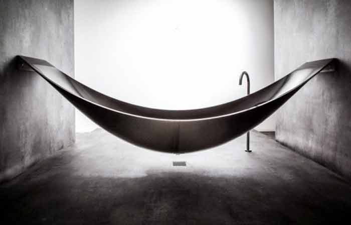 Ванна Vessel подчеркивает современный интерьер ванной комнаты